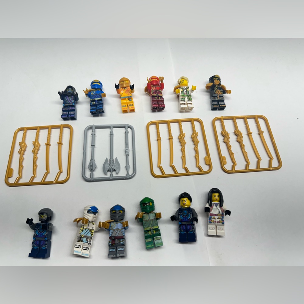 Ninja Minifigure Lot 12 Figures w/ Gold Weapons Ninjago Style Action Figures NEW